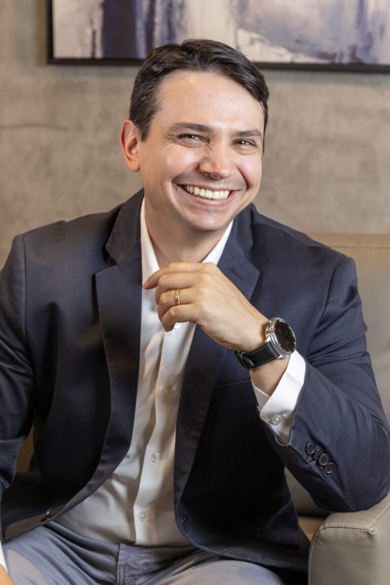 Dr. Rafael Domingues, endocrinologista e metabologista em Dourados MS